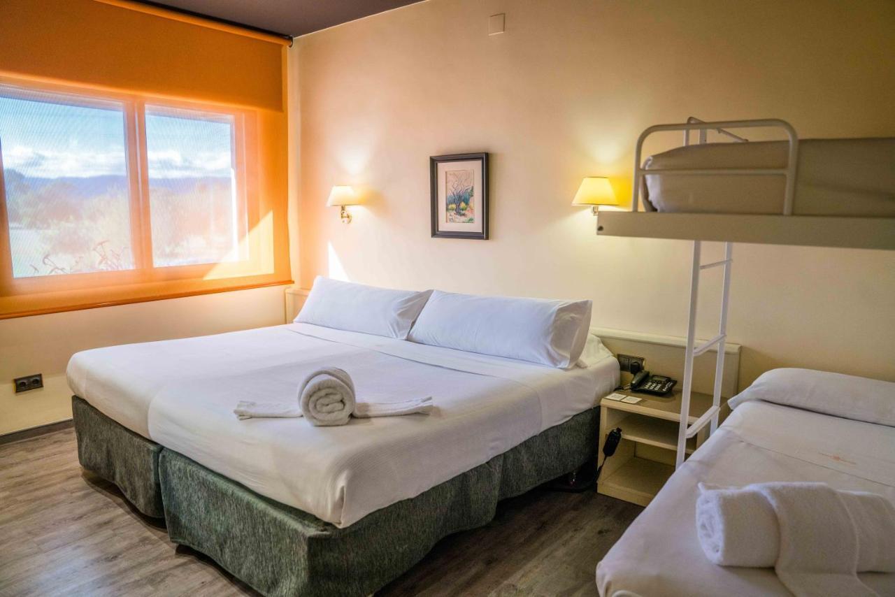 Felix Hotel Valls Ngoại thất bức ảnh